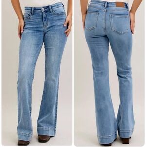 New Judy Blue Mid Rise Flare Jeans